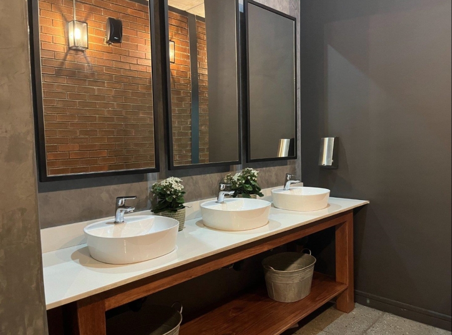 1 Bedroom Property for Sale in Linbro Park Gauteng