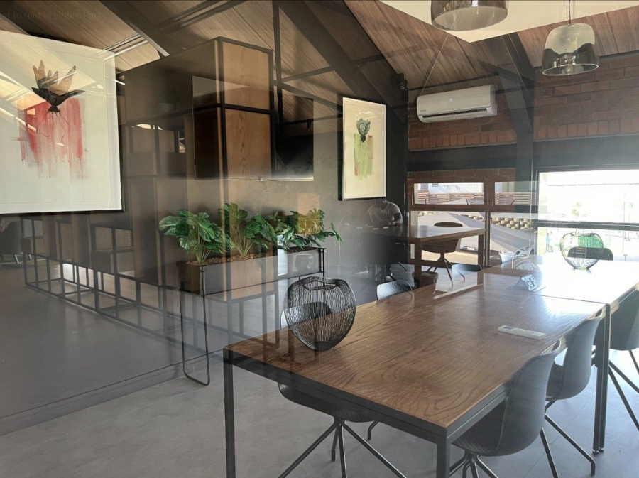 1 Bedroom Property for Sale in Linbro Park Gauteng