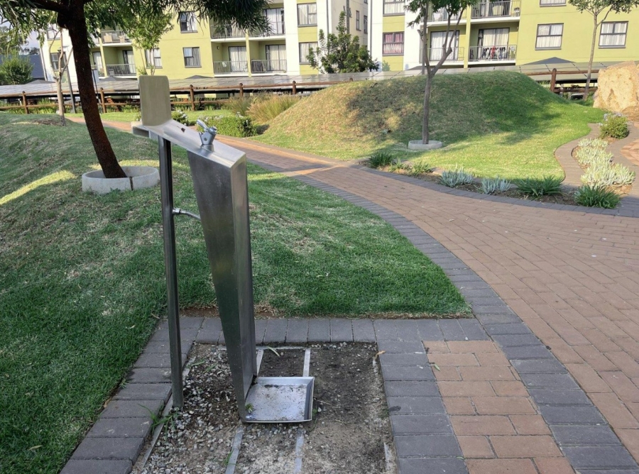 1 Bedroom Property for Sale in Linbro Park Gauteng