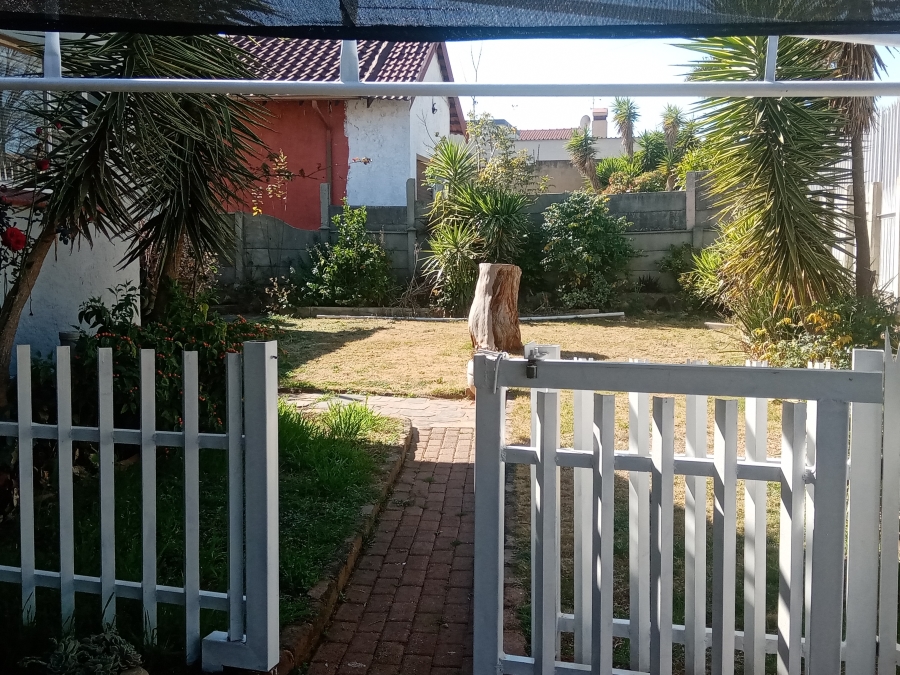 To Let 3 Bedroom Property for Rent in Mindalore Gauteng