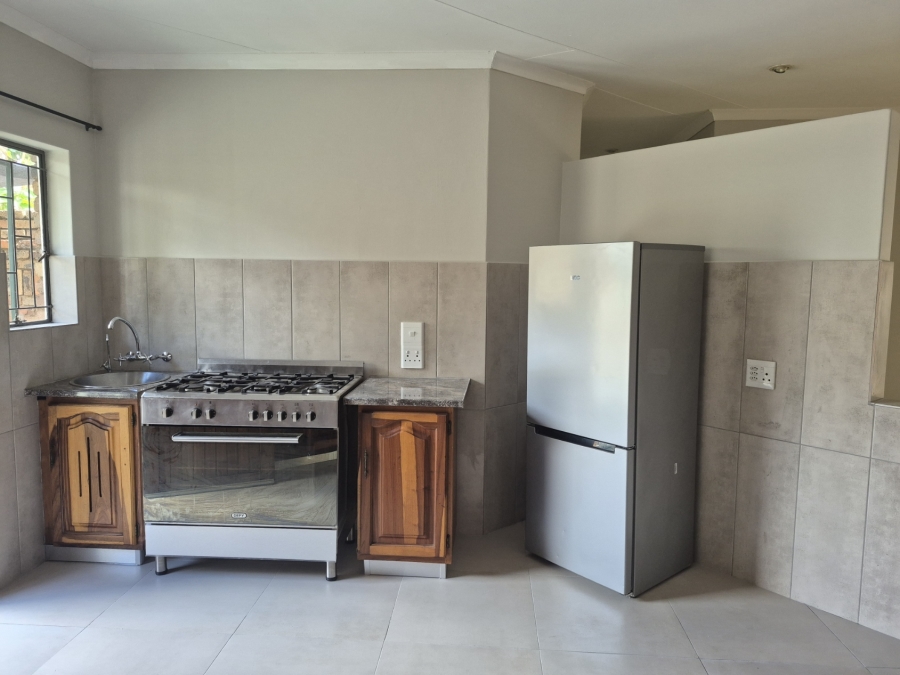 To Let 3 Bedroom Property for Rent in Faerie Glen Gauteng