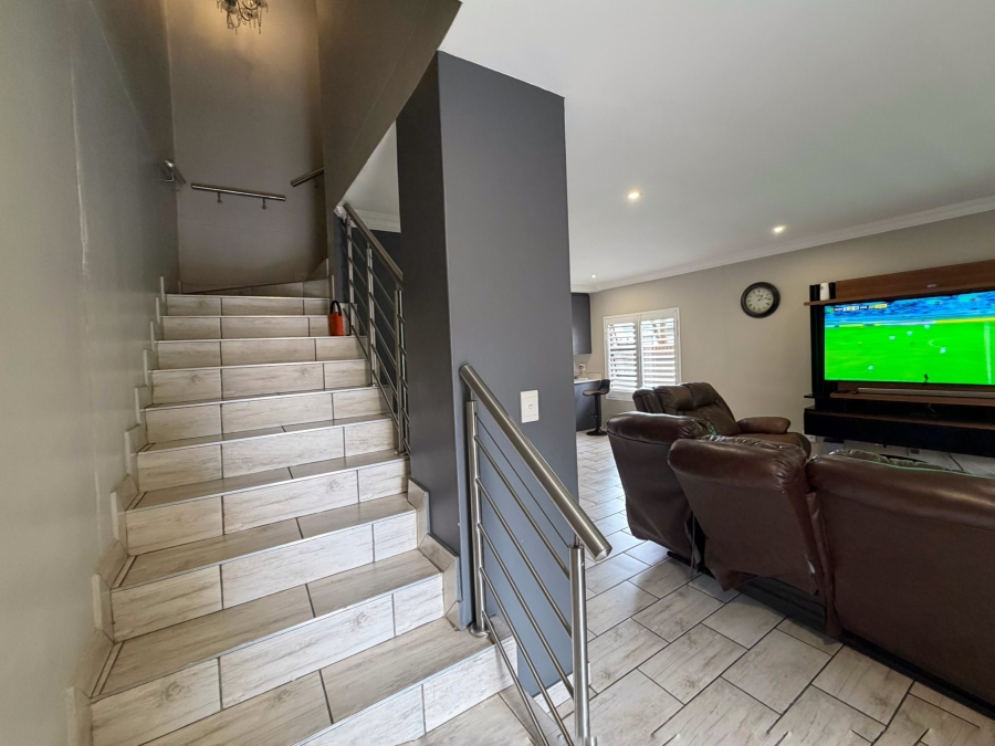 To Let 3 Bedroom Property for Rent in Montana Gauteng