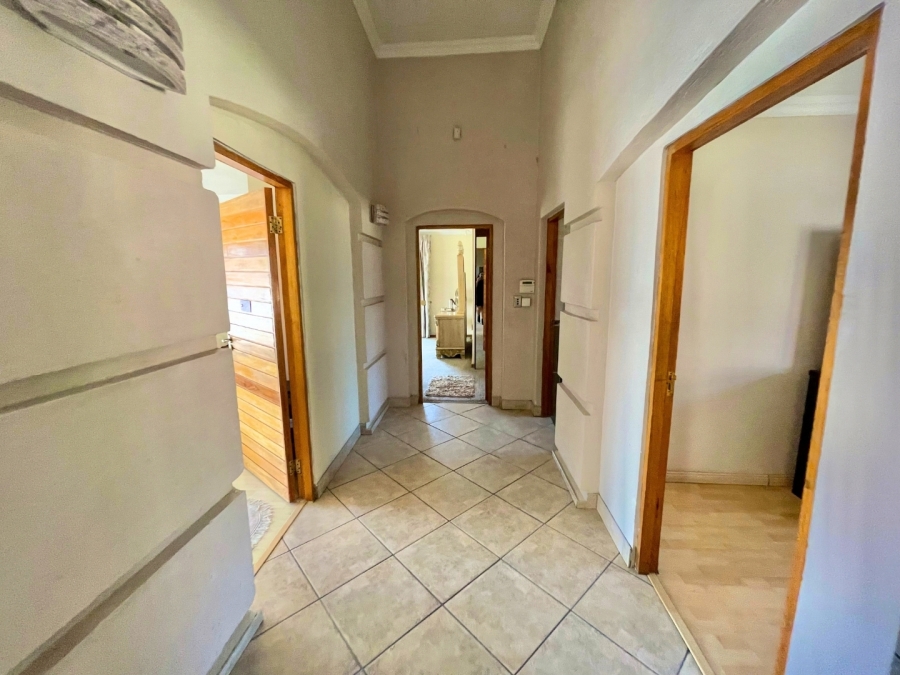 3 Bedroom Property for Sale in Mackenzie Park Gauteng