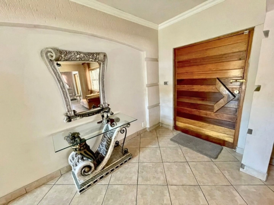 3 Bedroom Property for Sale in Mackenzie Park Gauteng