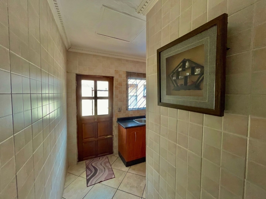 3 Bedroom Property for Sale in Mackenzie Park Gauteng