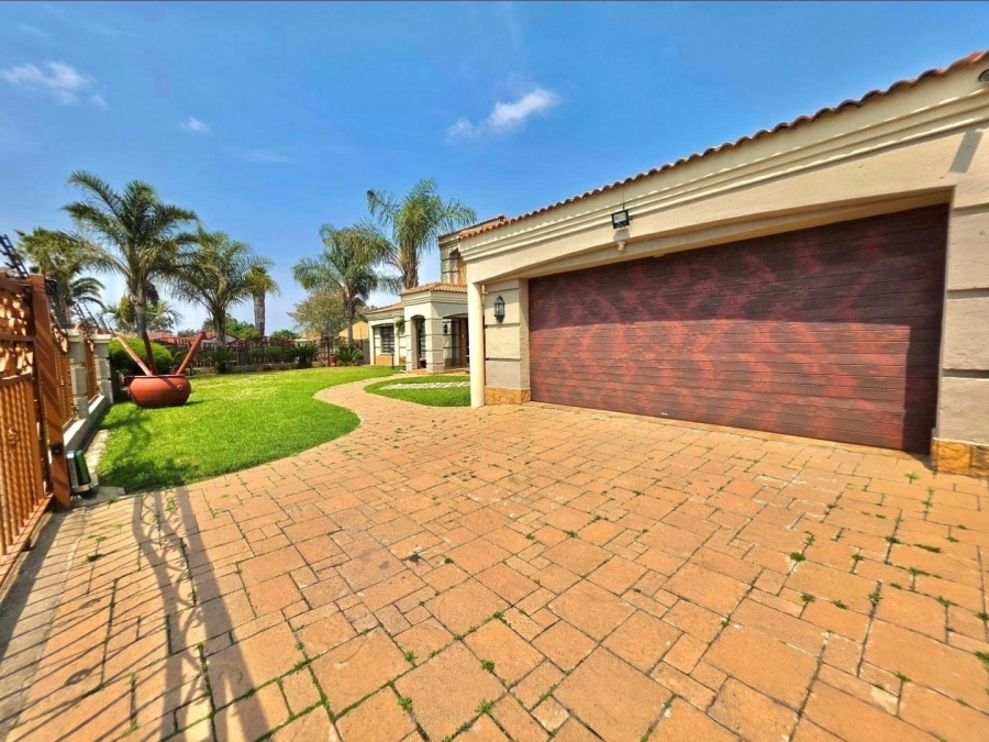 3 Bedroom Property for Sale in Mackenzie Park Gauteng