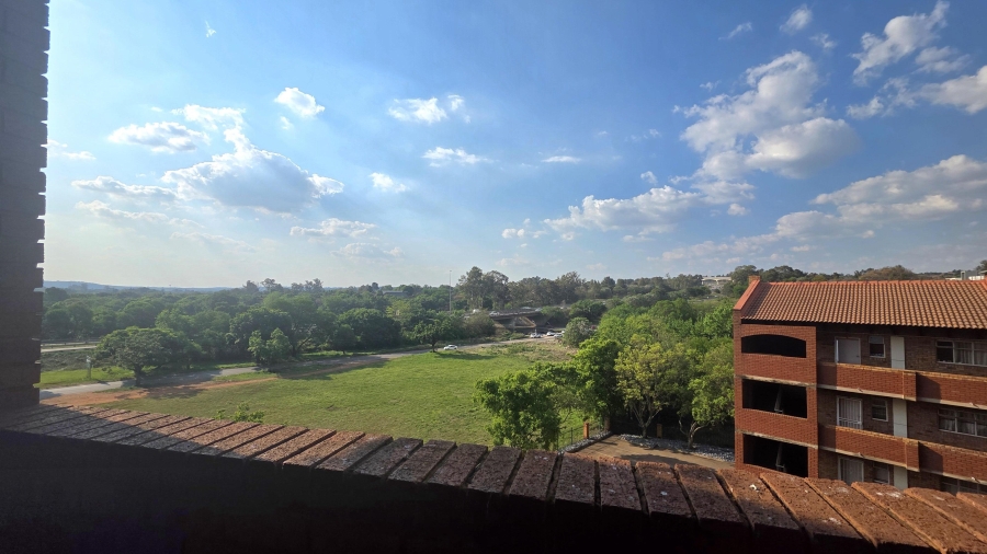 2 Bedroom Property for Sale in Zwartkop Gauteng