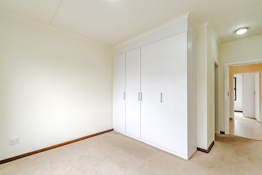 2 Bedroom Property for Sale in Carlswald Gauteng