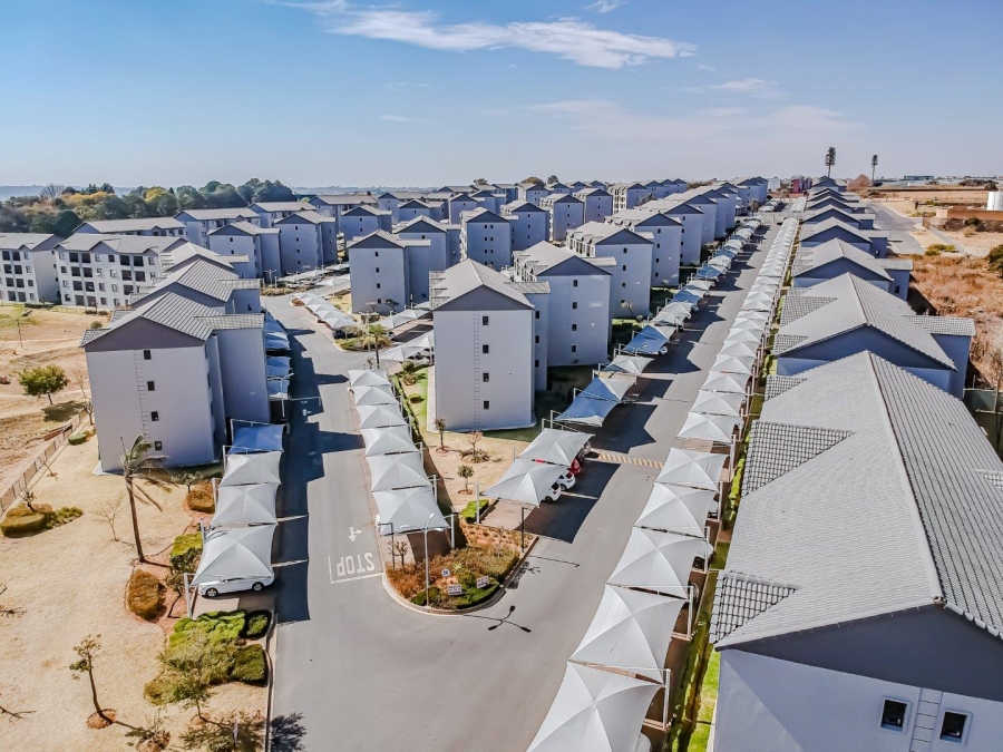 2 Bedroom Property for Sale in Carlswald Gauteng