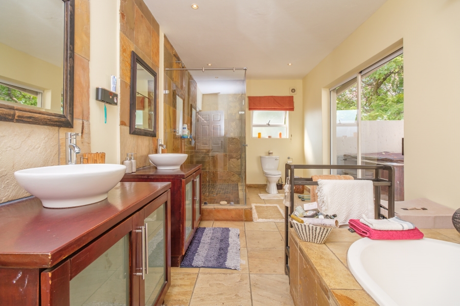 3 Bedroom Property for Sale in Sandown Gauteng