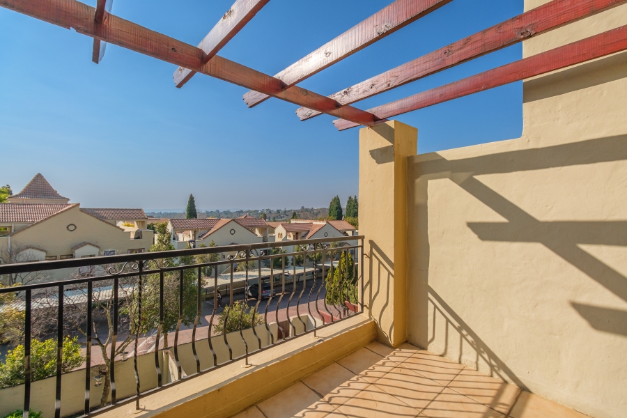 2 Bedroom Property for Sale in Morningside Gauteng