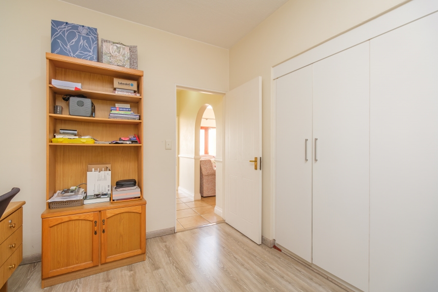 2 Bedroom Property for Sale in Morningside Gauteng