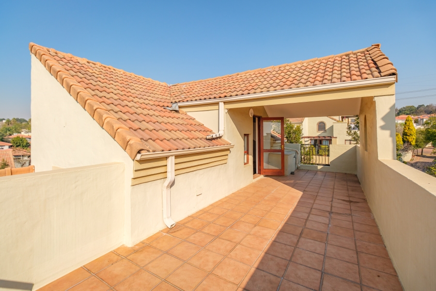 2 Bedroom Property for Sale in Morningside Gauteng