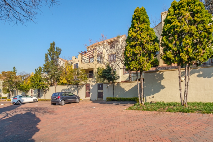 2 Bedroom Property for Sale in Morningside Gauteng