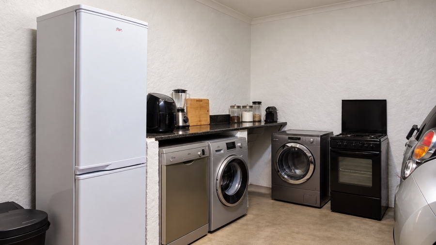 3 Bedroom Property for Sale in Sandown Estate Gauteng