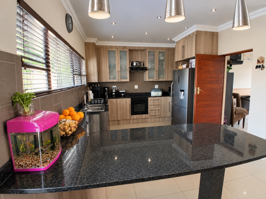 2 Bedroom Property for Sale in Three Rivers Gauteng