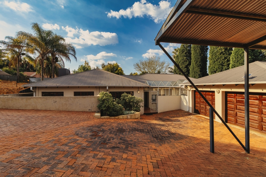 3 Bedroom Property for Sale in Moreleta Park Gauteng