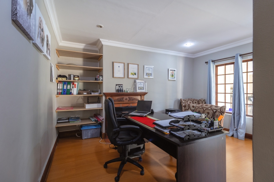 3 Bedroom Property for Sale in Moreleta Park Gauteng