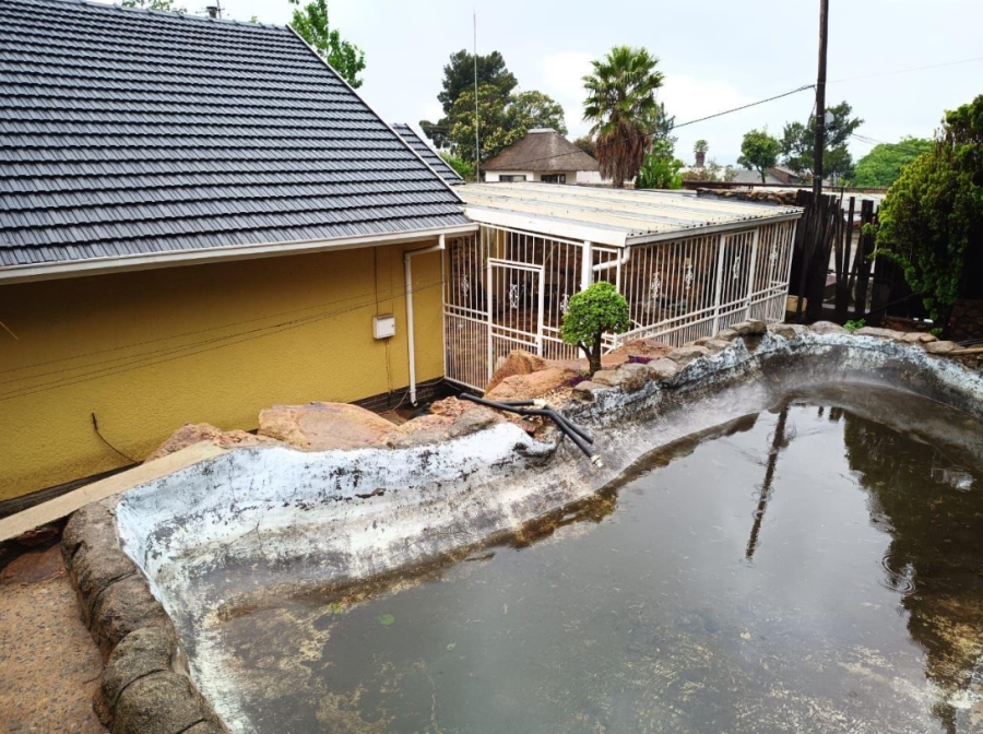 4 Bedroom Property for Sale in Risana Gauteng