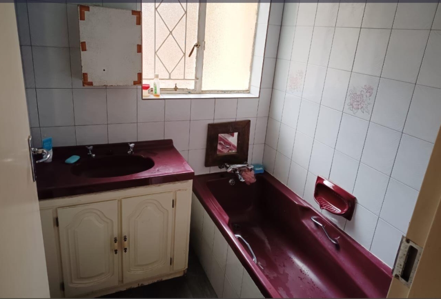 4 Bedroom Property for Sale in Risana Gauteng