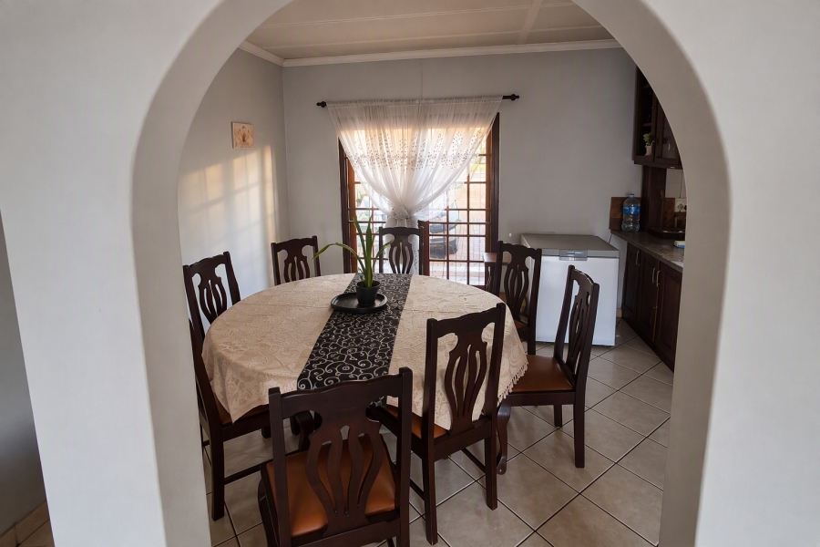 4 Bedroom Property for Sale in East Lynne Gauteng