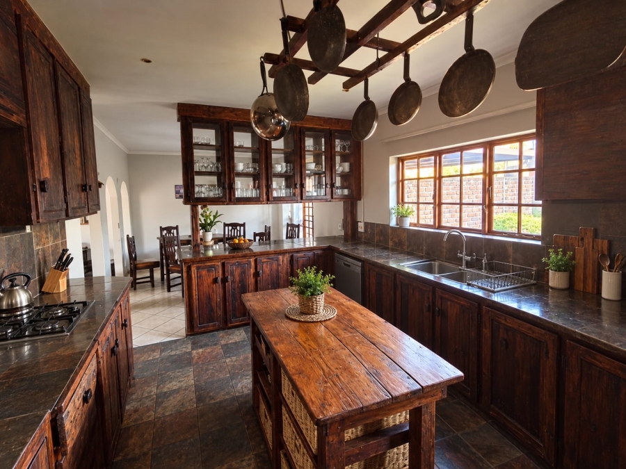 4 Bedroom Property for Sale in East Lynne Gauteng