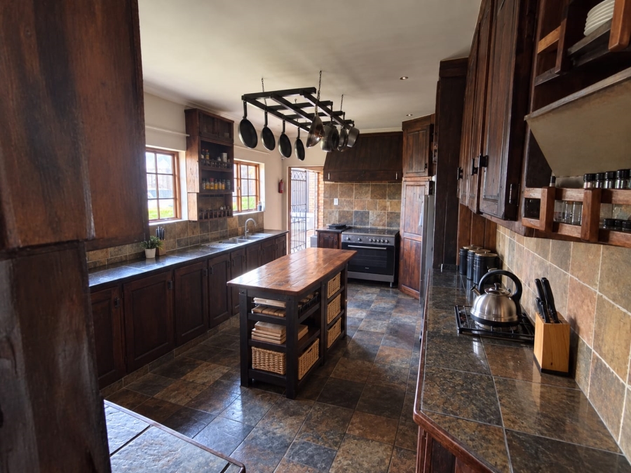 4 Bedroom Property for Sale in East Lynne Gauteng