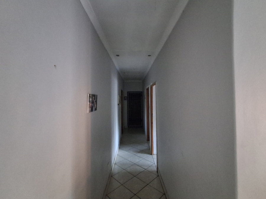 4 Bedroom Property for Sale in East Lynne Gauteng