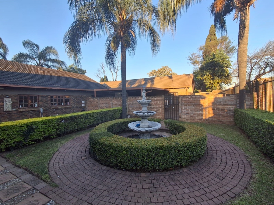 4 Bedroom Property for Sale in East Lynne Gauteng