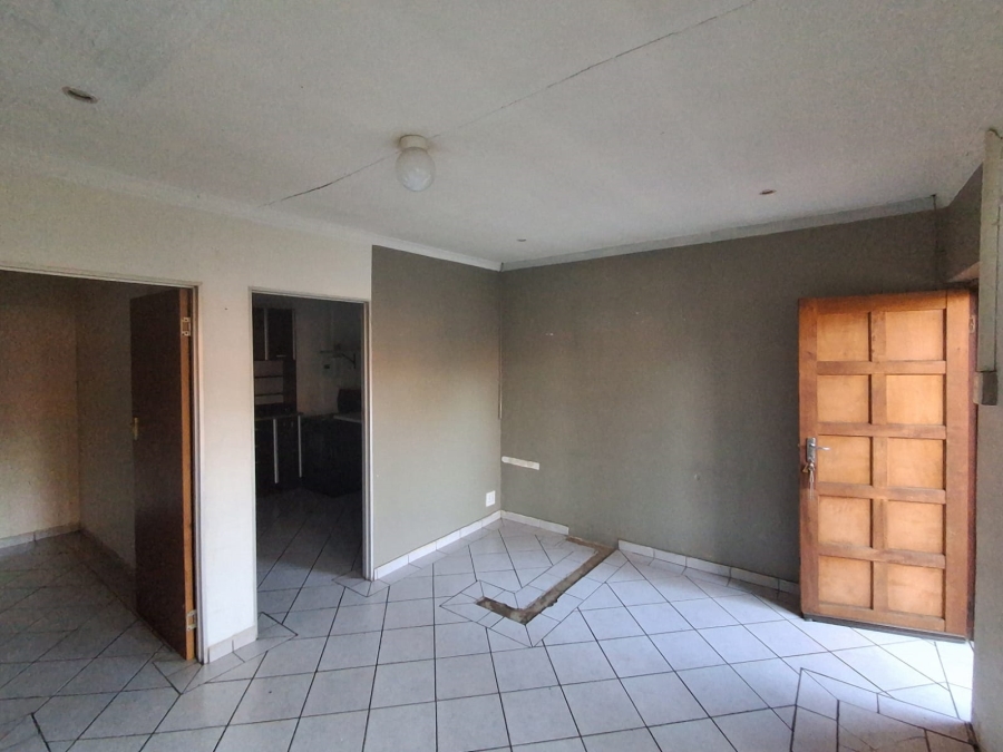 4 Bedroom Property for Sale in East Lynne Gauteng