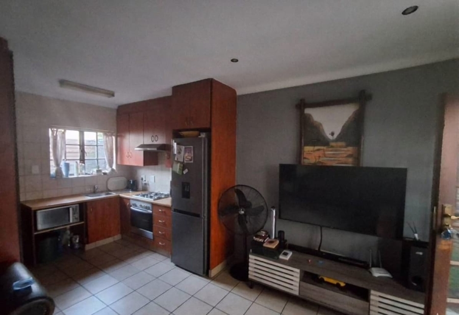 4 Bedroom Property for Sale in East Lynne Gauteng