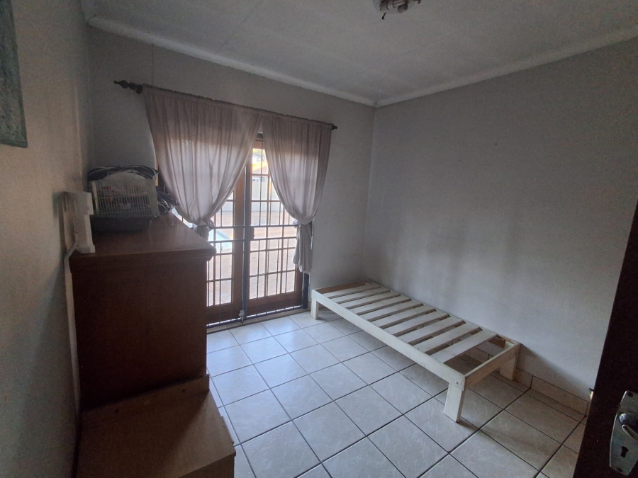 4 Bedroom Property for Sale in East Lynne Gauteng