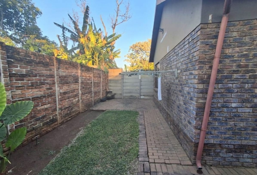 4 Bedroom Property for Sale in East Lynne Gauteng