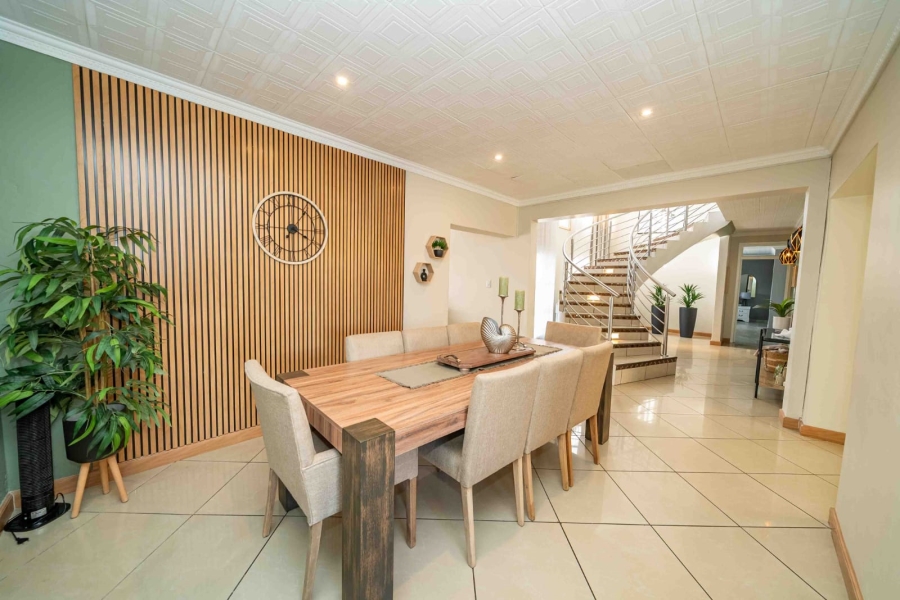 4 Bedroom Property for Sale in Sunair Park Gauteng