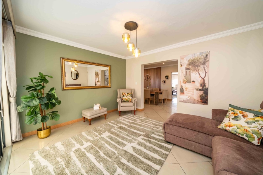 4 Bedroom Property for Sale in Sunair Park Gauteng