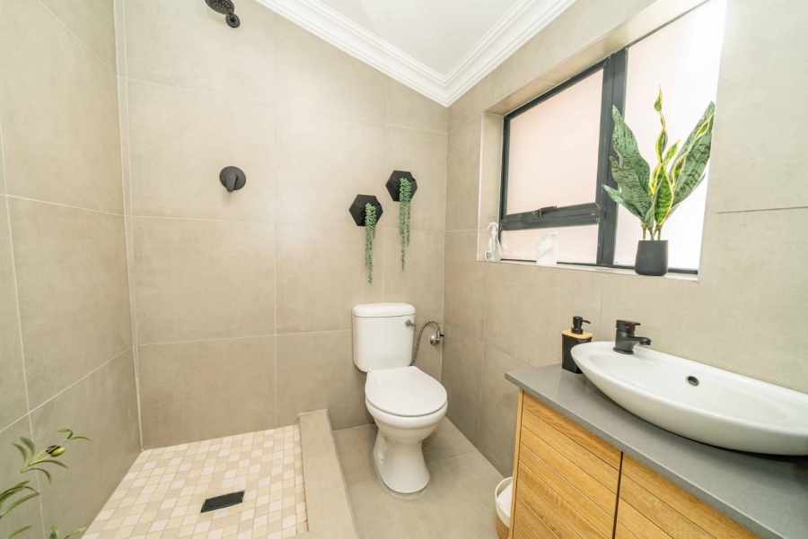 4 Bedroom Property for Sale in Sunair Park Gauteng