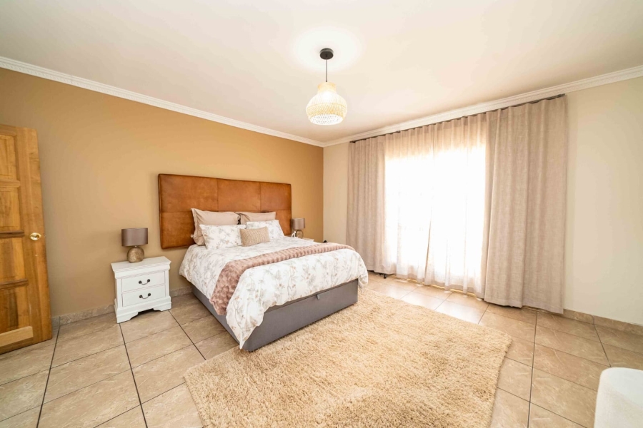 4 Bedroom Property for Sale in Sunair Park Gauteng