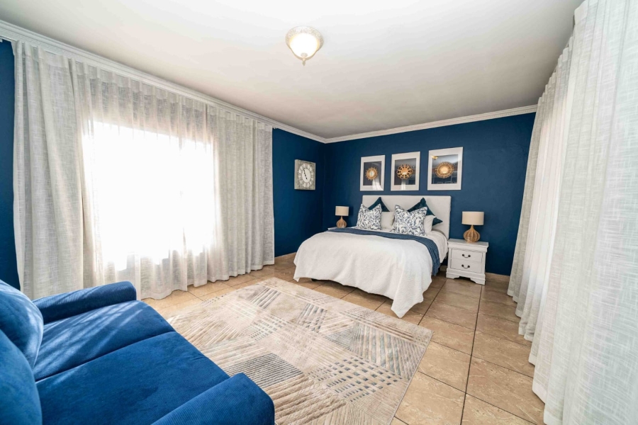4 Bedroom Property for Sale in Sunair Park Gauteng