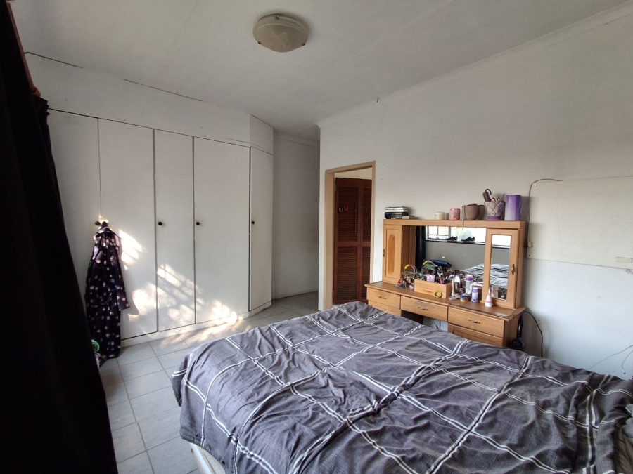 3 Bedroom Property for Sale in Birchleigh North Gauteng