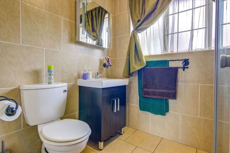 4 Bedroom Property for Sale in Allen Grove Gauteng