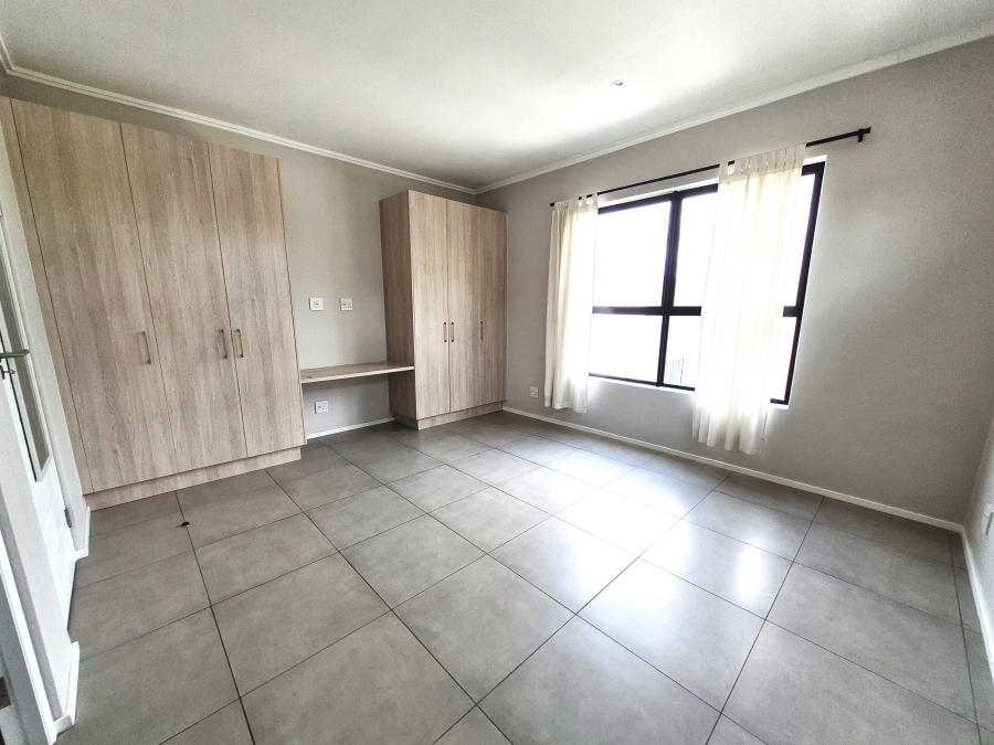 To Let 2 Bedroom Property for Rent in Sandown Gauteng