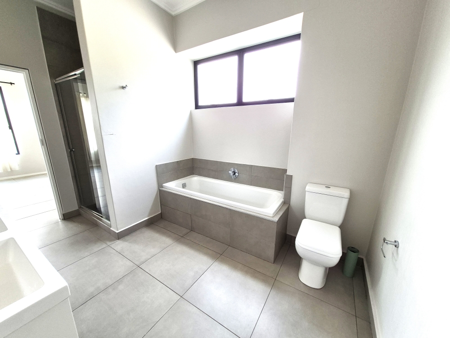 To Let 2 Bedroom Property for Rent in Sandown Gauteng