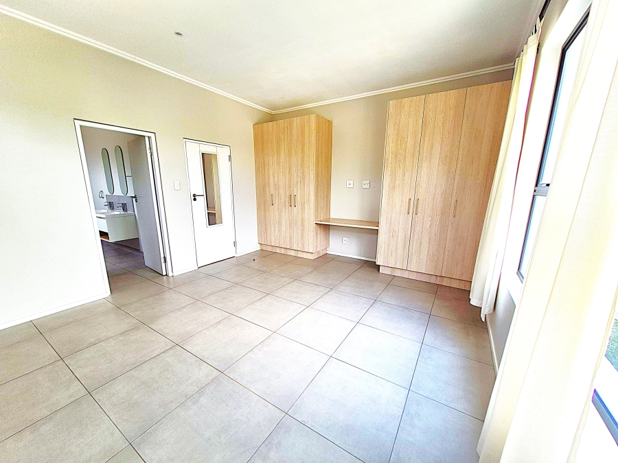 To Let 2 Bedroom Property for Rent in Sandown Gauteng