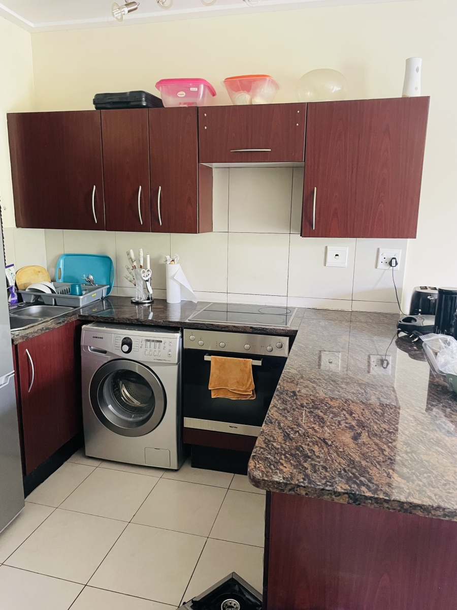 To Let 1 Bedroom Property for Rent in Jackal Creek Golf Estate Gauteng