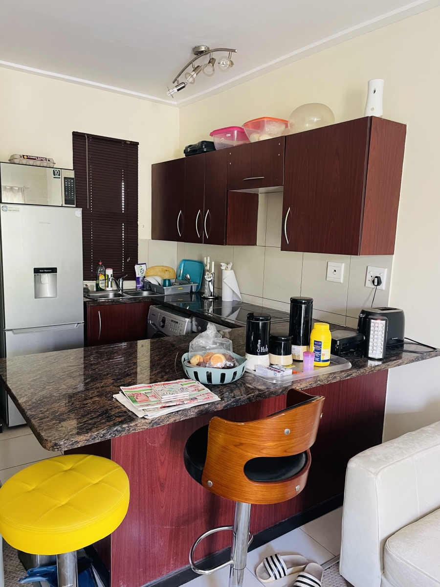 To Let 1 Bedroom Property for Rent in Jackal Creek Golf Estate Gauteng