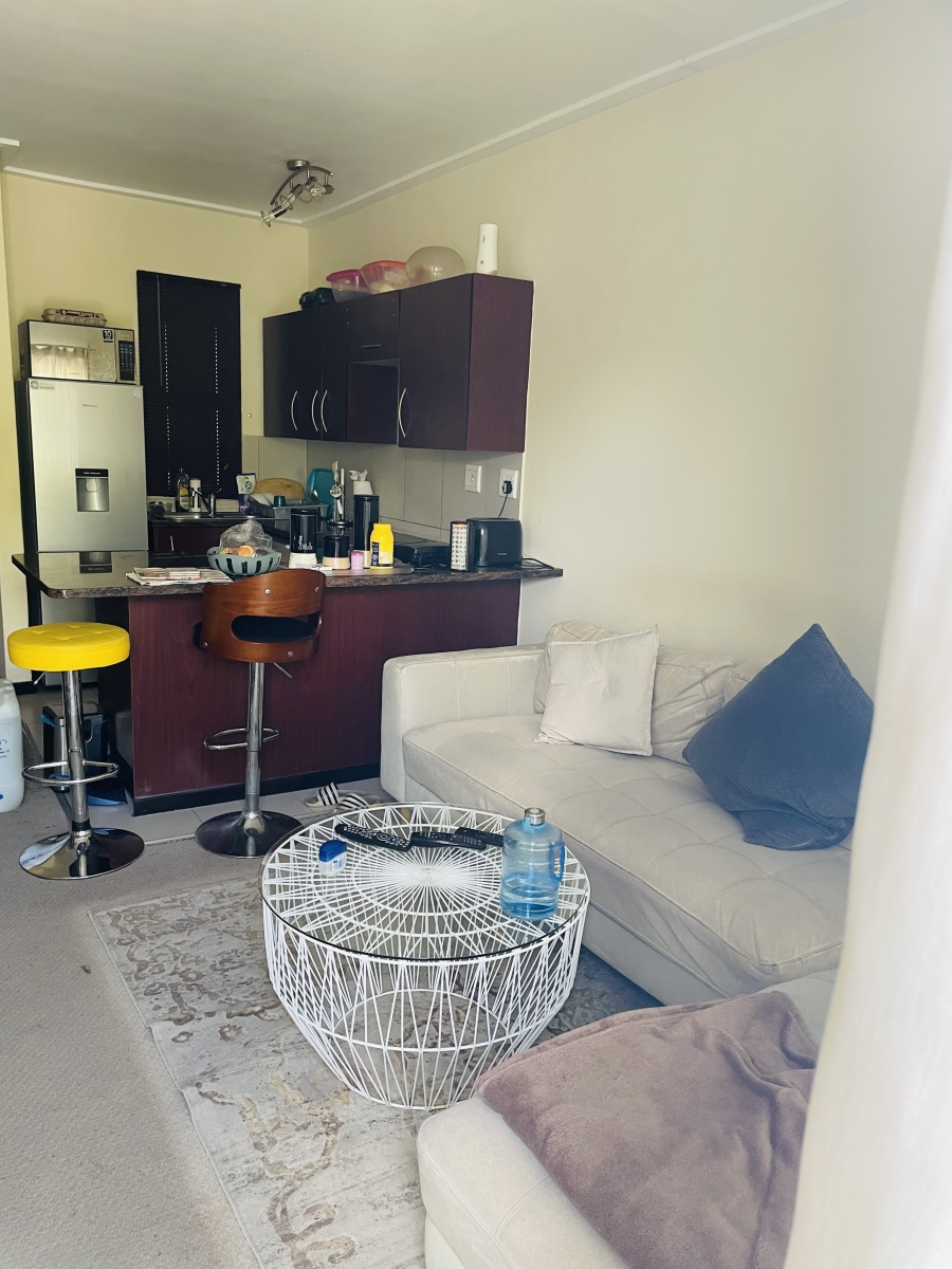 To Let 1 Bedroom Property for Rent in Jackal Creek Golf Estate Gauteng