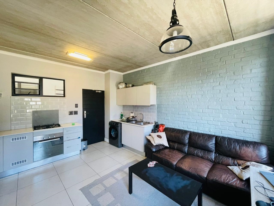 1 Bedroom Property for Sale in Ferndale Gauteng