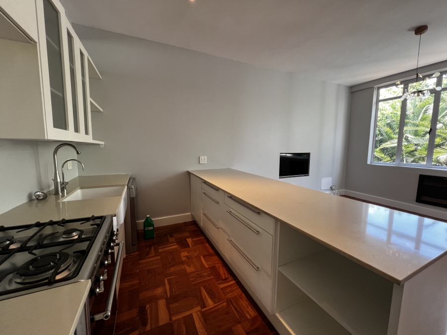 To Let 2 Bedroom Property for Rent in Illovo Gauteng