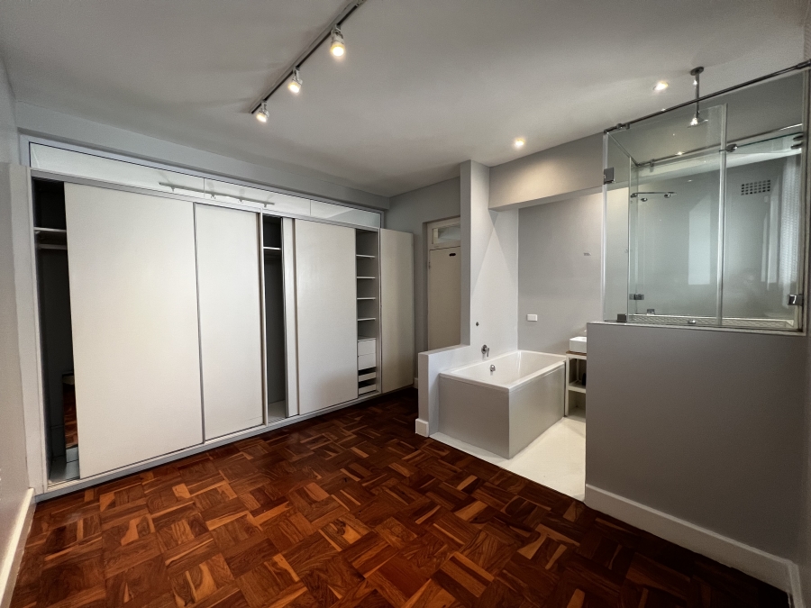 To Let 2 Bedroom Property for Rent in Illovo Gauteng