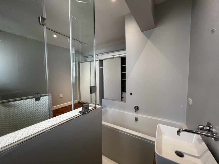 To Let 2 Bedroom Property for Rent in Illovo Gauteng